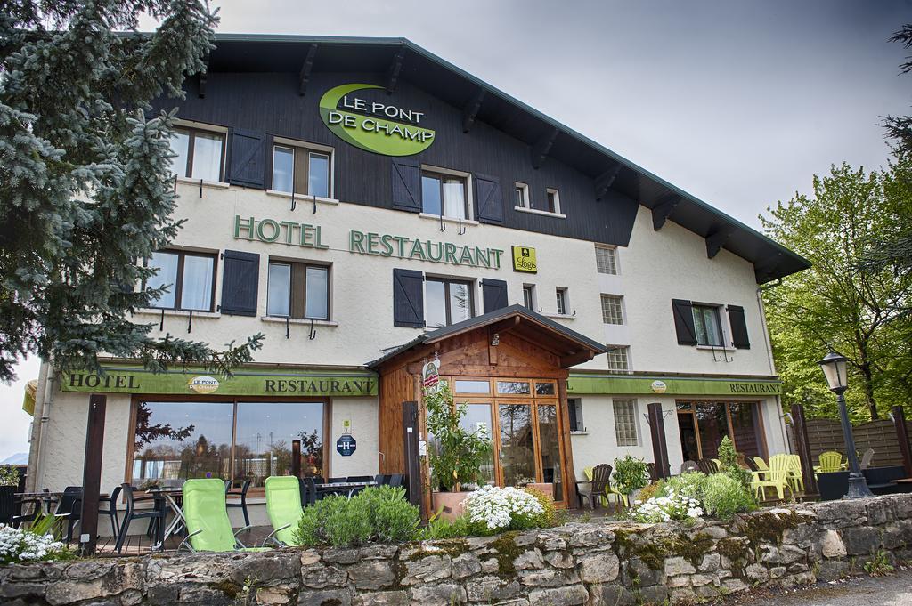 Logis Le Pont De Champ Hotel Beaucroissant Ngoại thất bức ảnh